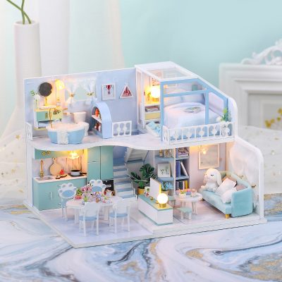 Classic decorative style wooden doll house (4)