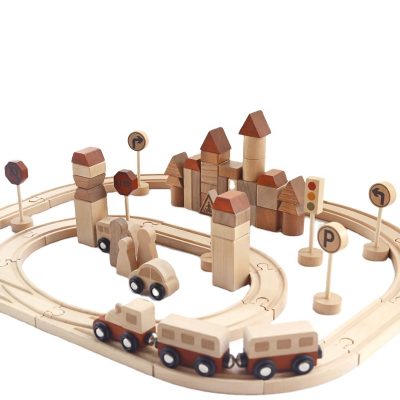 Solid wood children’s building block train (1)